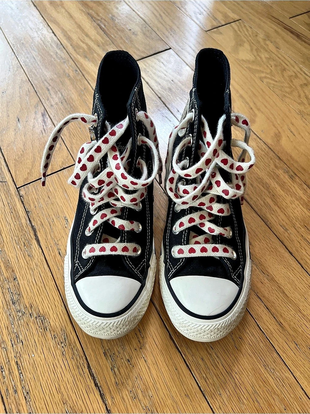 Converse Chuck Taylor All Star High Top Sneakers Black & Red US 6